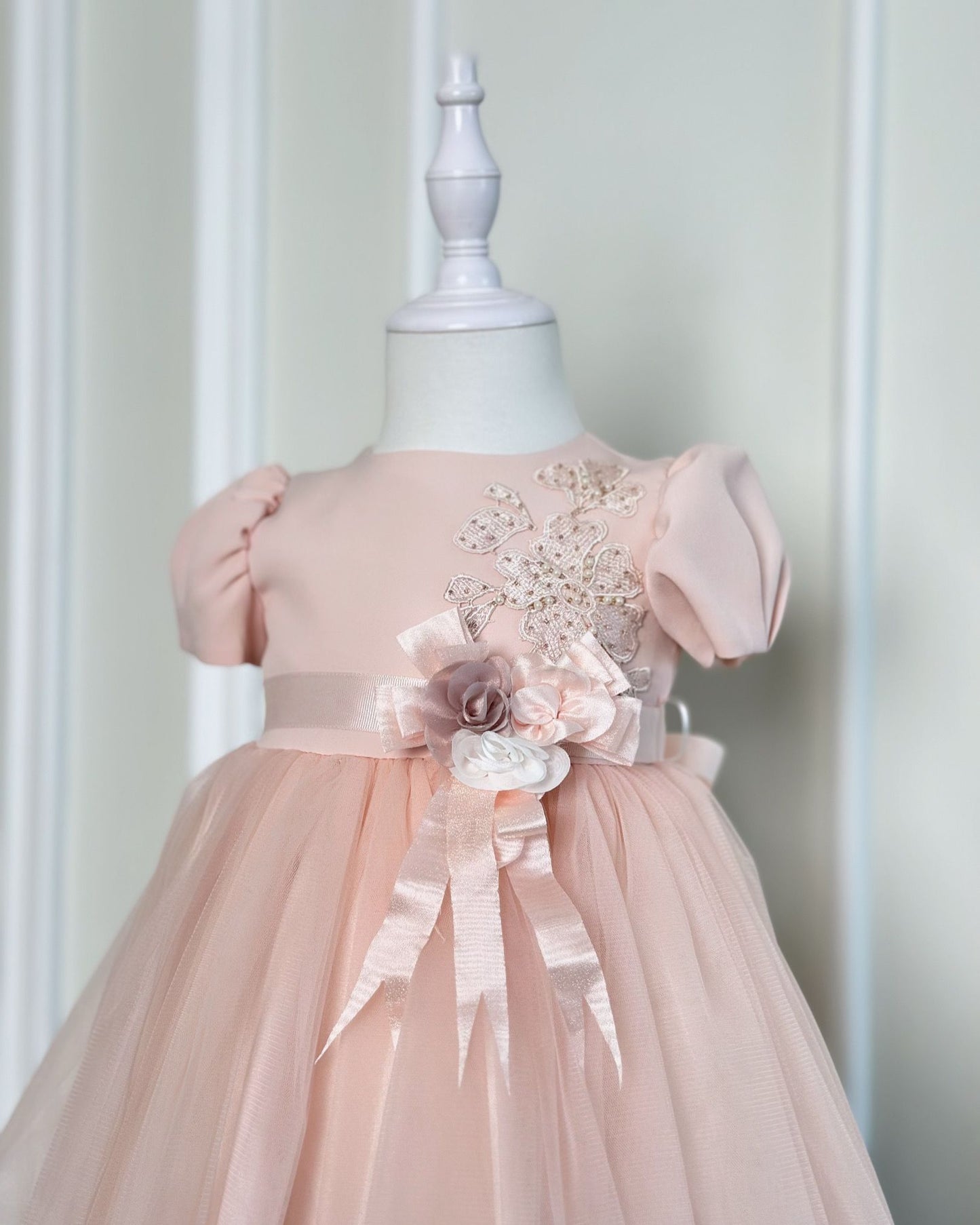 Tiny Royalty